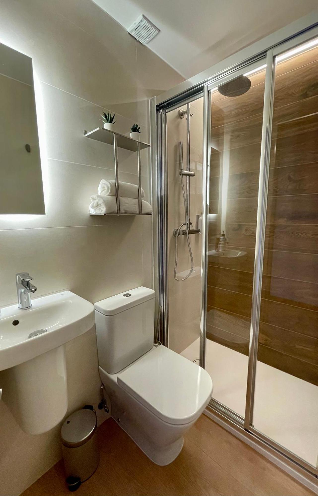 Apartamentos A Xunqueira ريدونديلا المظهر الخارجي الصورة
